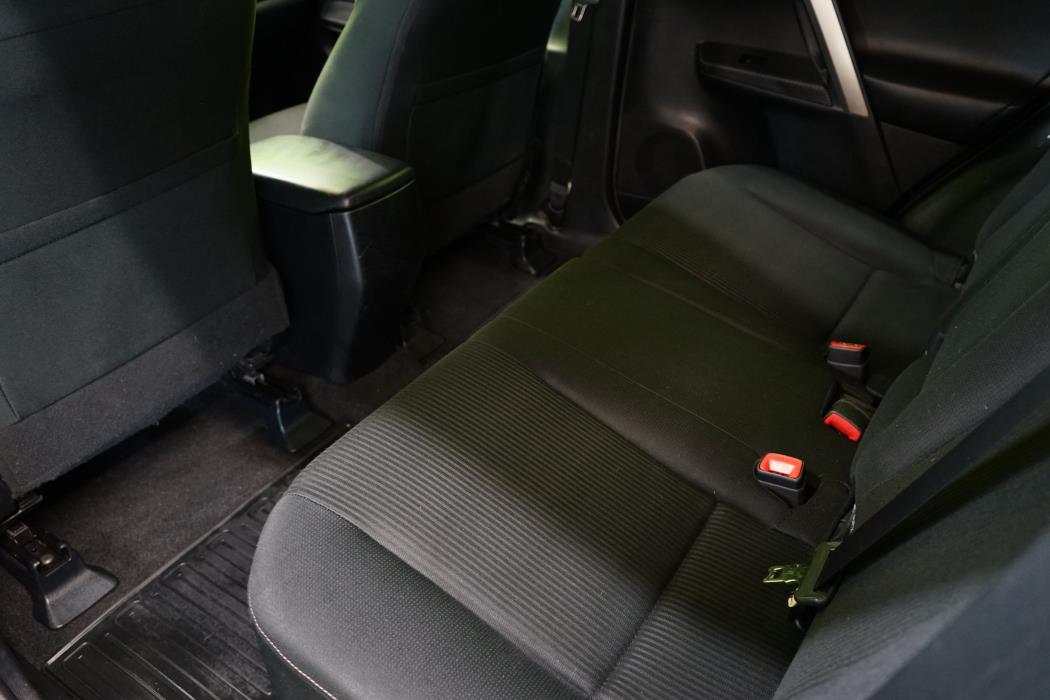 Toyota RAV4 2015
