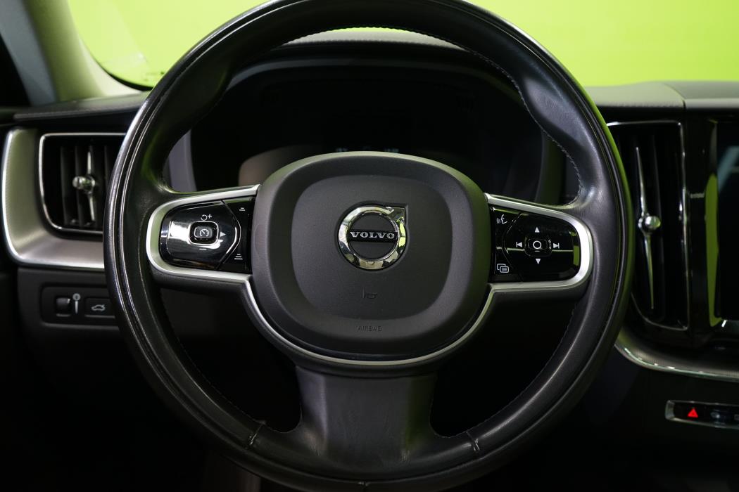 Volvo XC60 2020