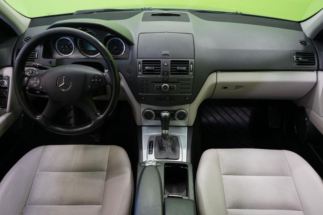 Mercedes-Benz C 2010