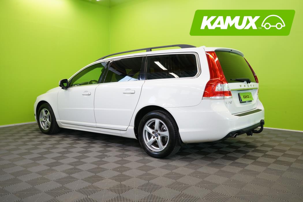 Volvo V70 2015