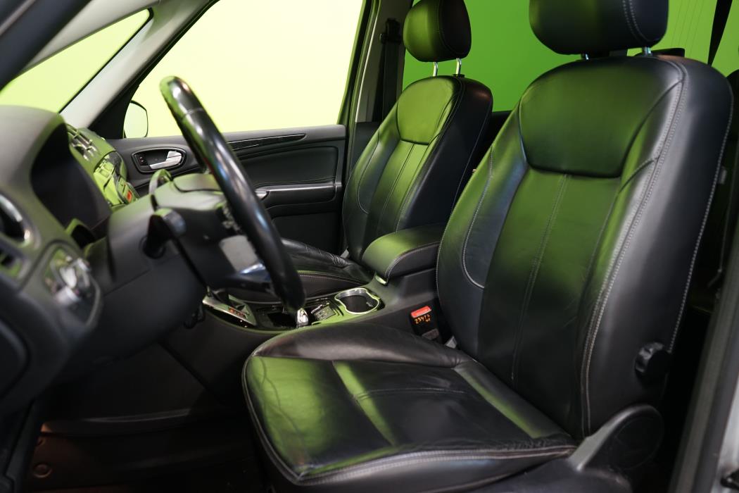 Ford Galaxy 2010