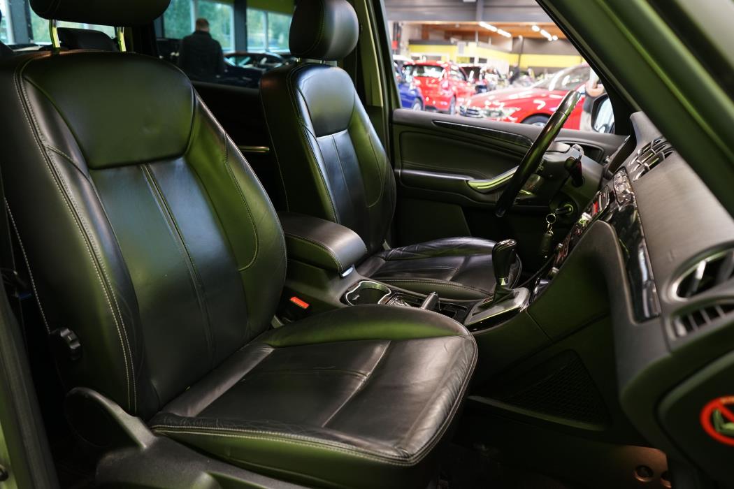 Ford Galaxy 2010