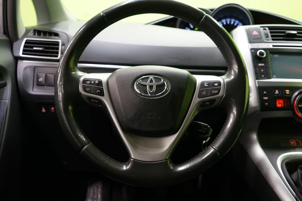 Toyota Verso 2014