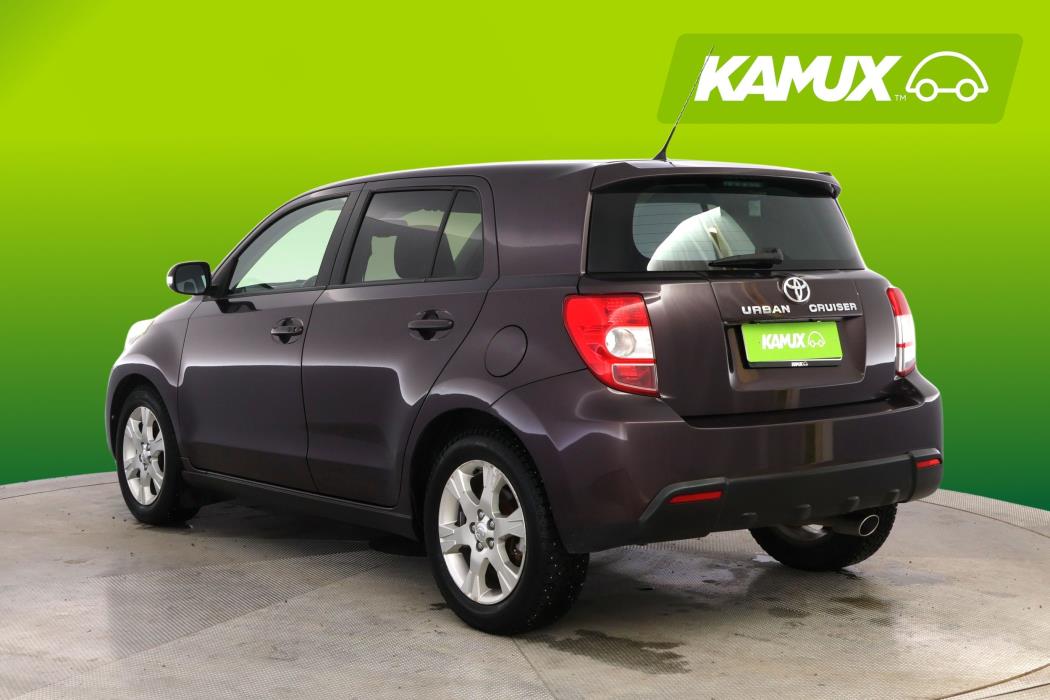 Toyota Urban Cruiser 2010