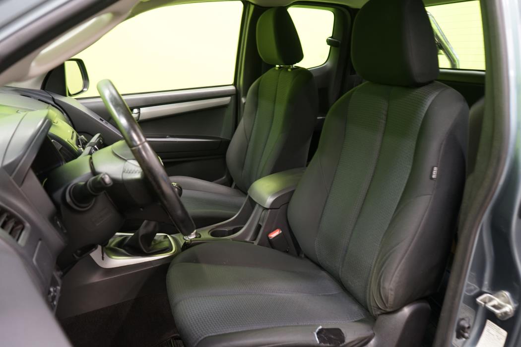 Isuzu D-Max 2013