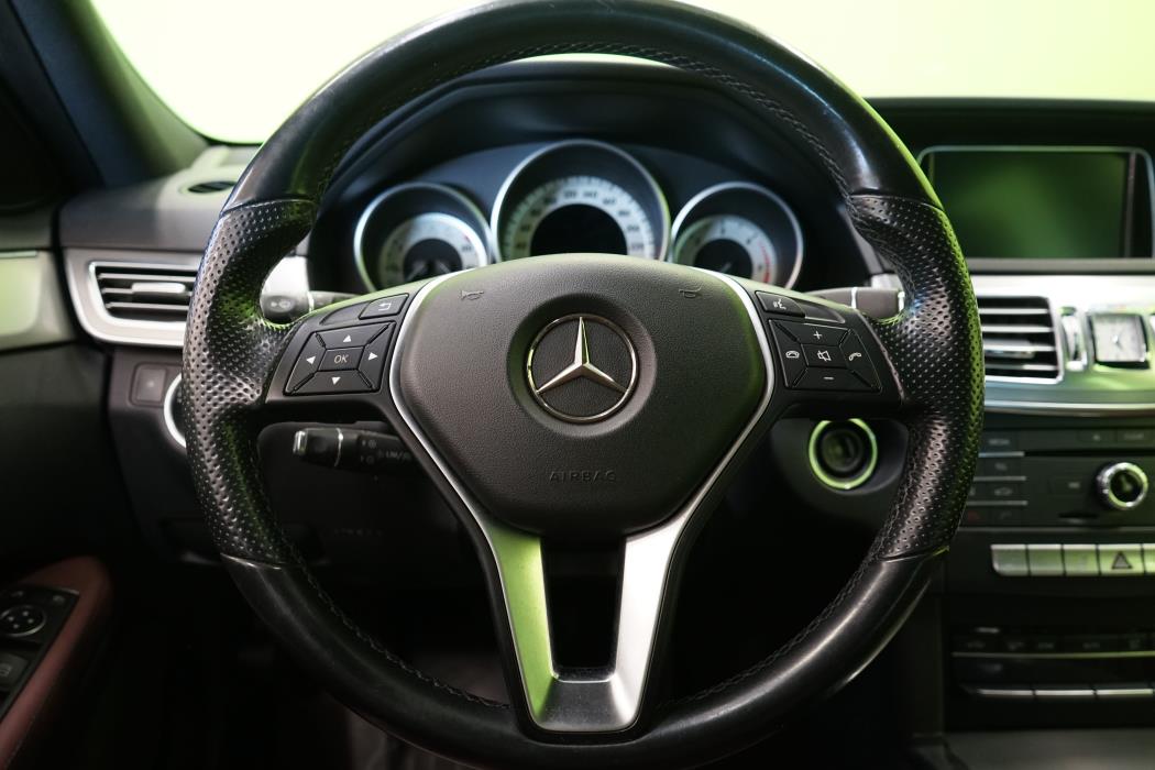 Mercedes-Benz E 2016