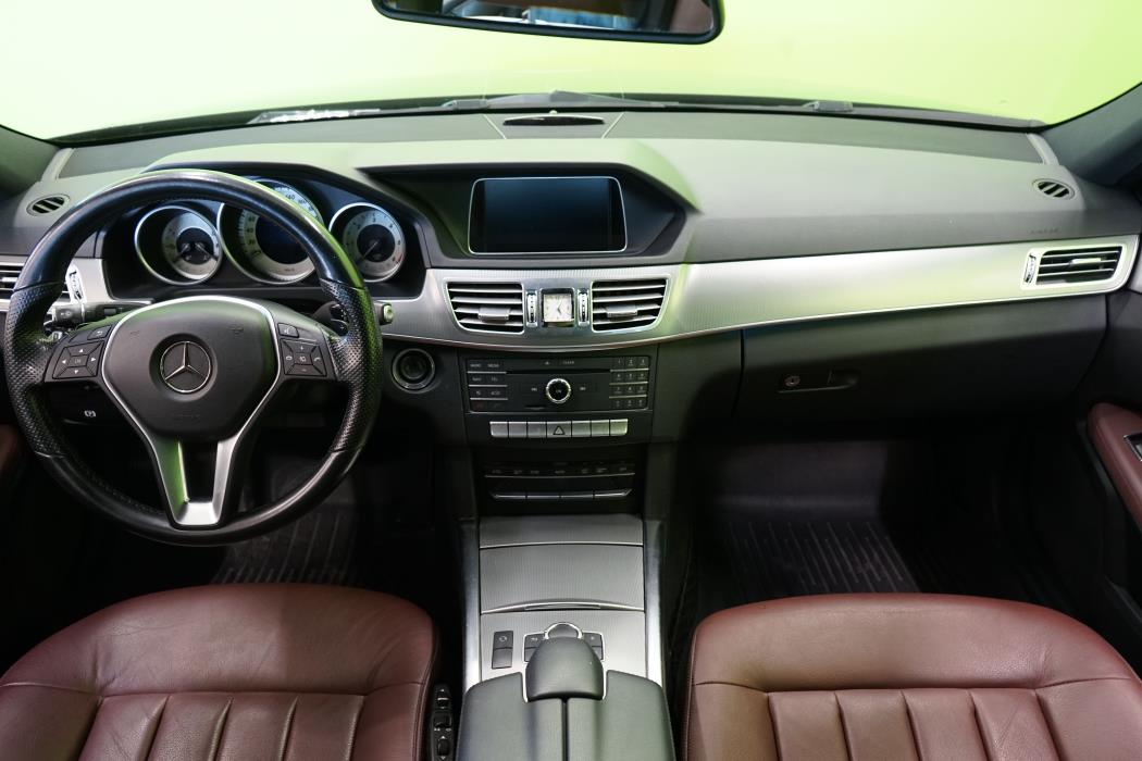 Mercedes-Benz E 2016