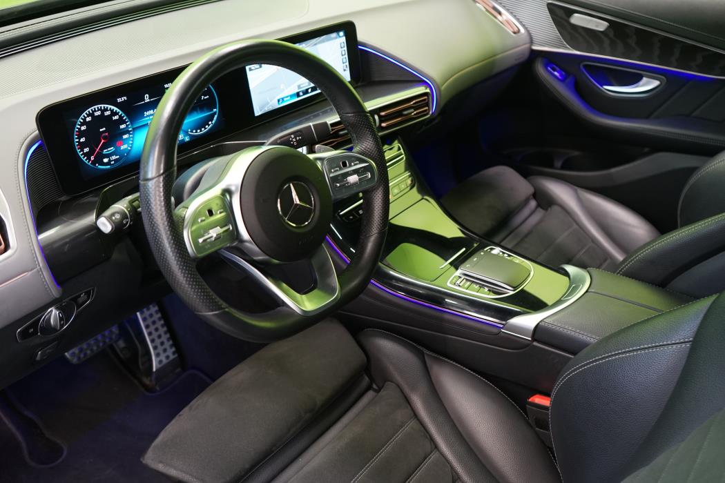 Mercedes-Benz EQC 2021