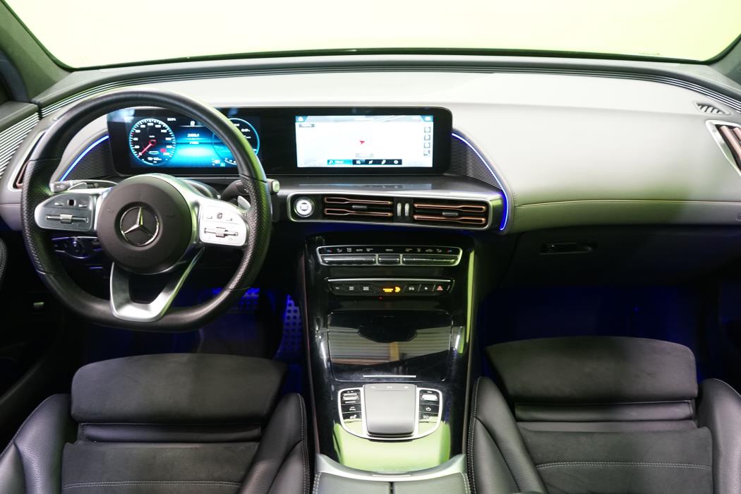 Mercedes-Benz EQC 2021