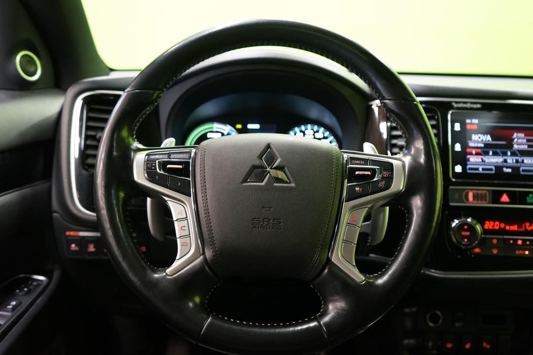 Mitsubishi Outlander PHEV 2019