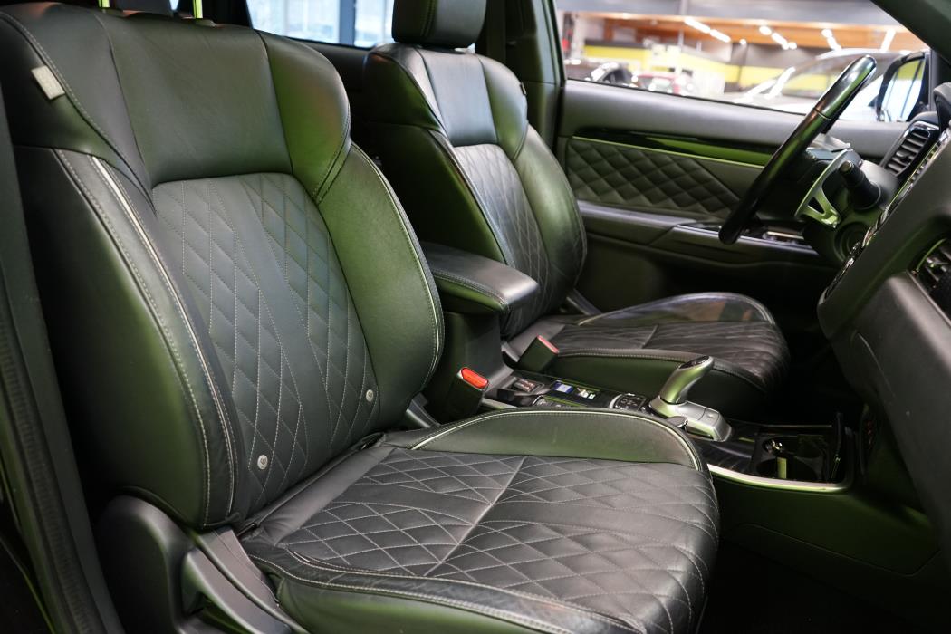 Mitsubishi Outlander PHEV 2019