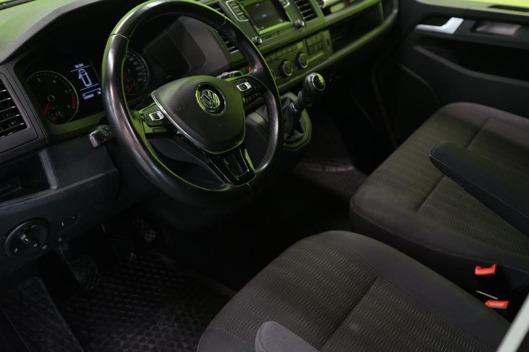Volkswagen Caravelle 2019