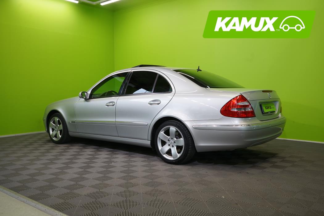 Mercedes-Benz E 2004