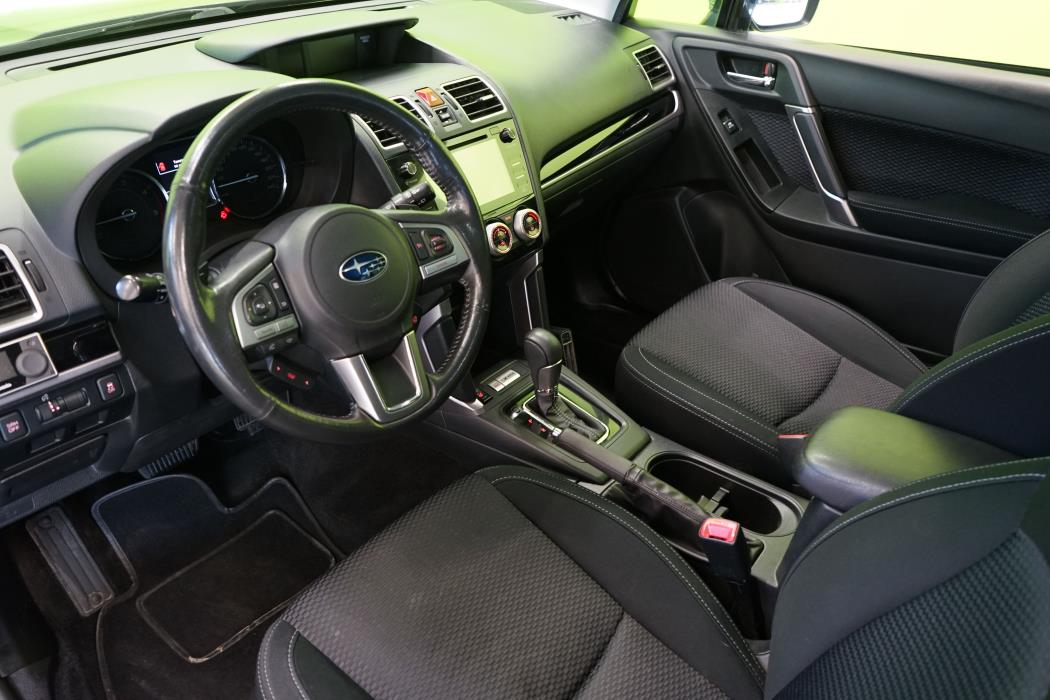 Subaru Forester 2016