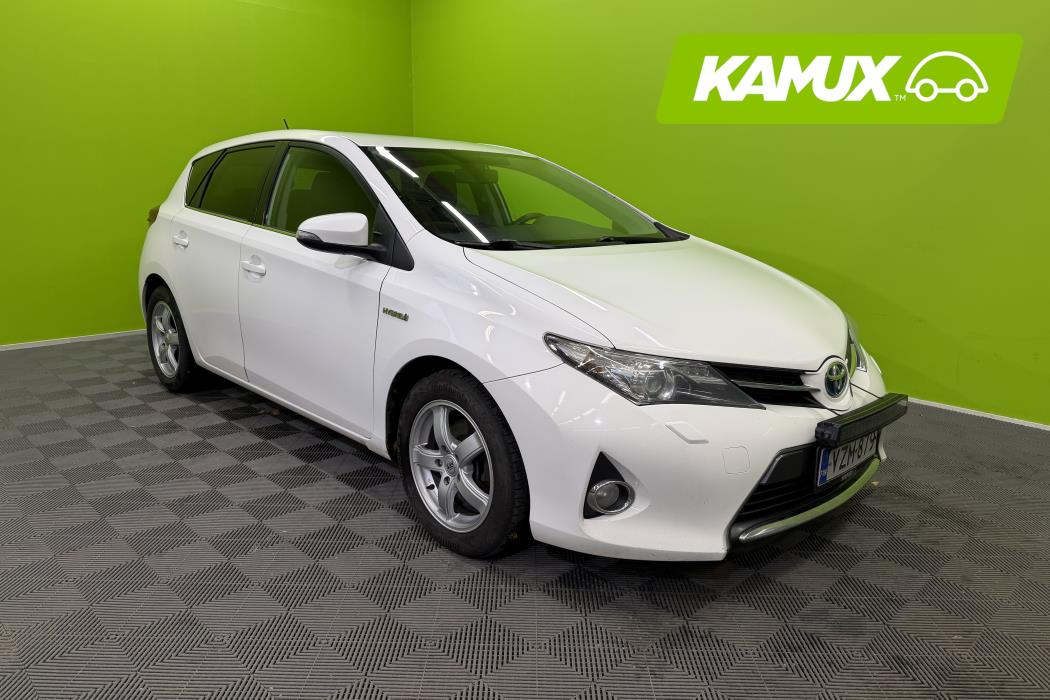 Toyota Auris 2014