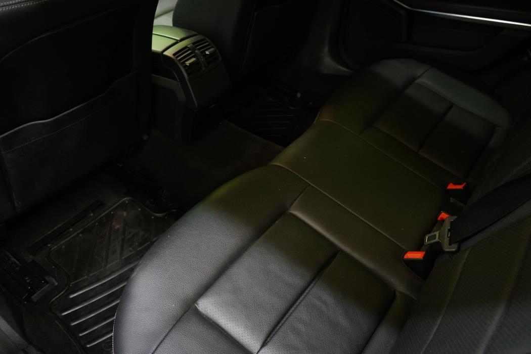 Mercedes-Benz E 2013