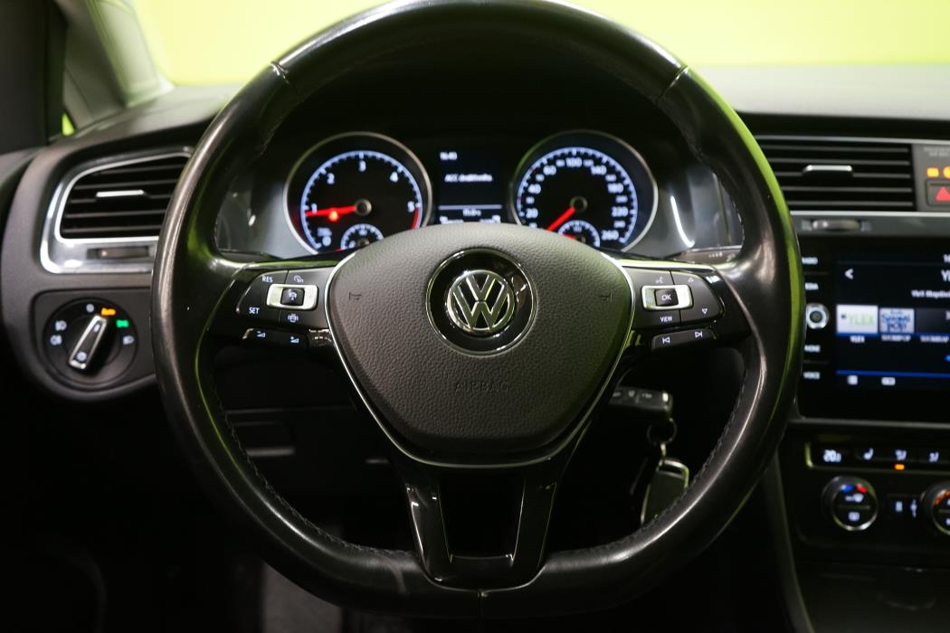 Volkswagen Golf 2020