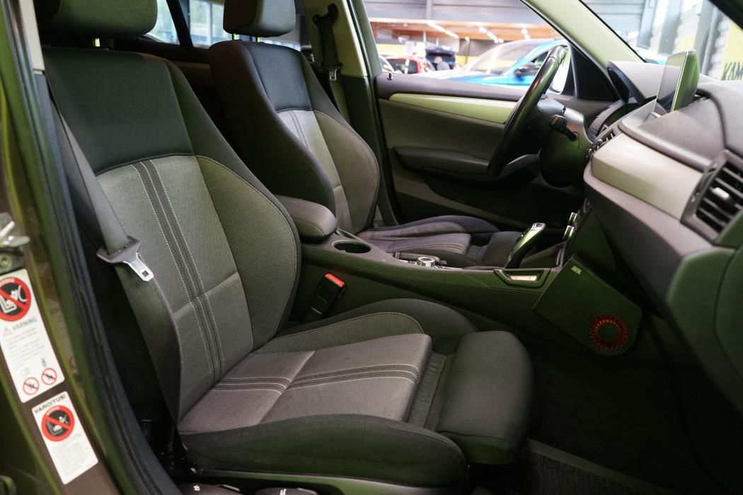 BMW X1 2011