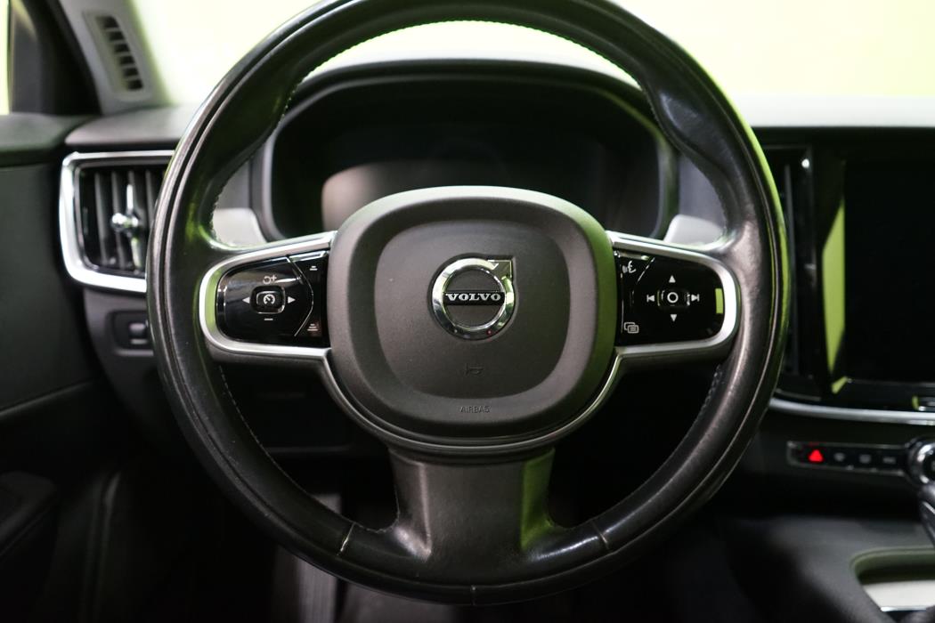 Volvo V90 2017