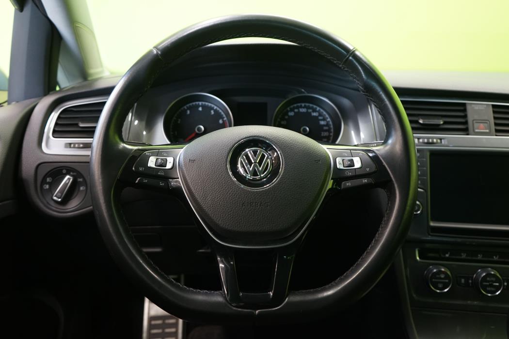 Volkswagen Golf 2016