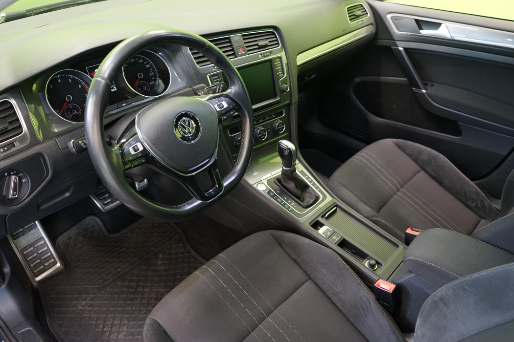 Volkswagen Golf 2016