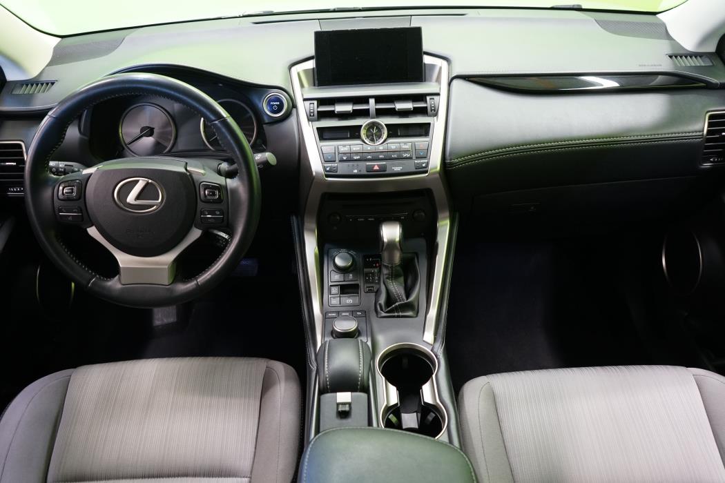 Lexus NX 2015