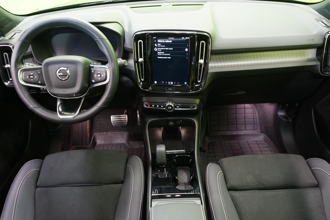 Volvo XC40 2022