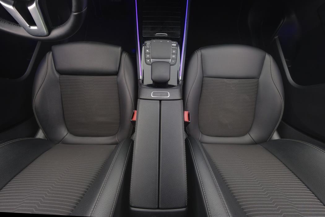 Mercedes-Benz EQA 2022