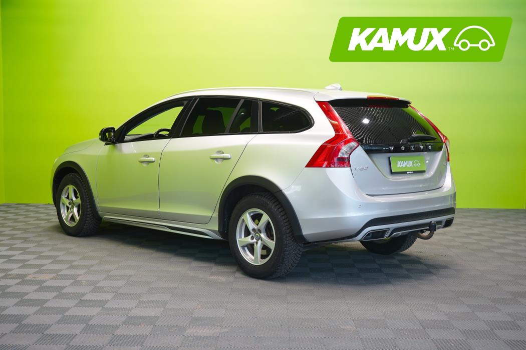 Volvo V60 Cross Country 2017