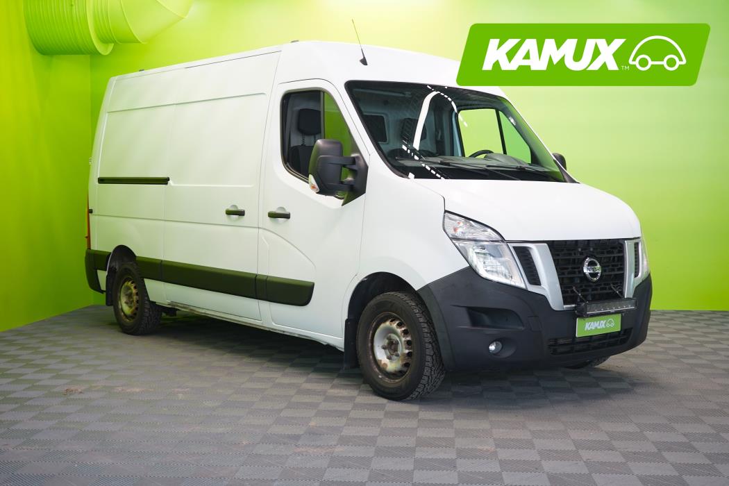 Nissan NV400 2015