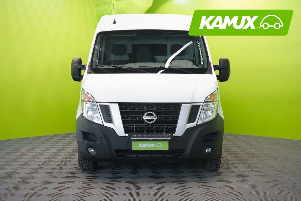Nissan NV400 2015