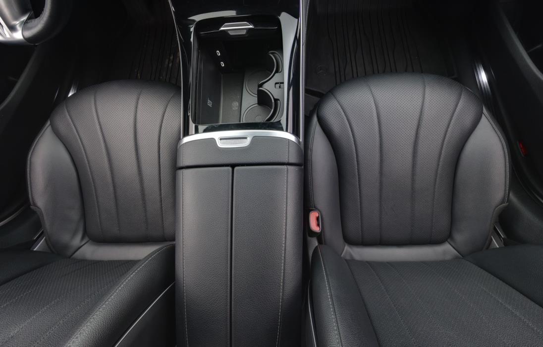 Mercedes-Benz EQE 2023