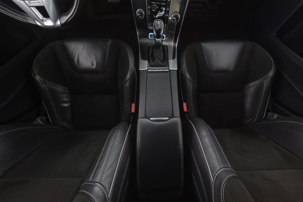 Volvo V60 2018