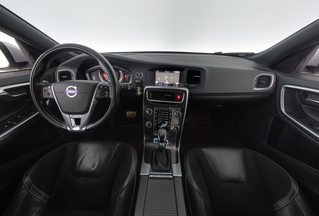 Volvo V60 2018