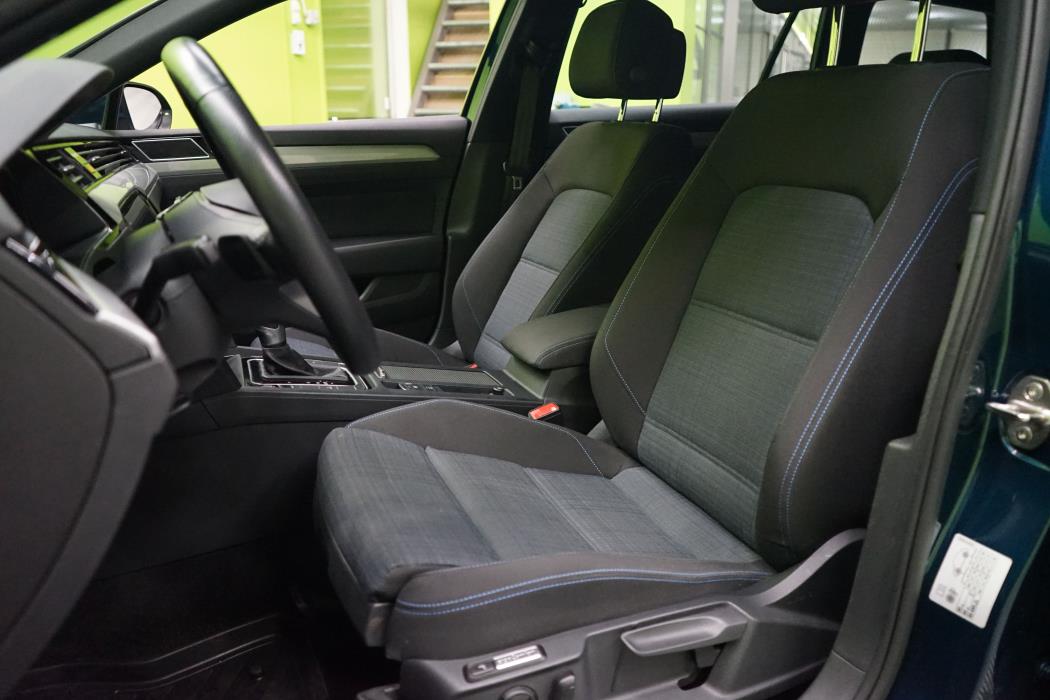 Volkswagen Passat 2022