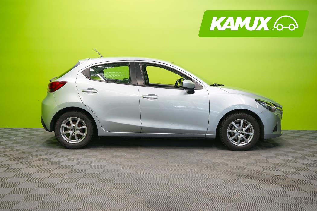 Mazda 2 2017