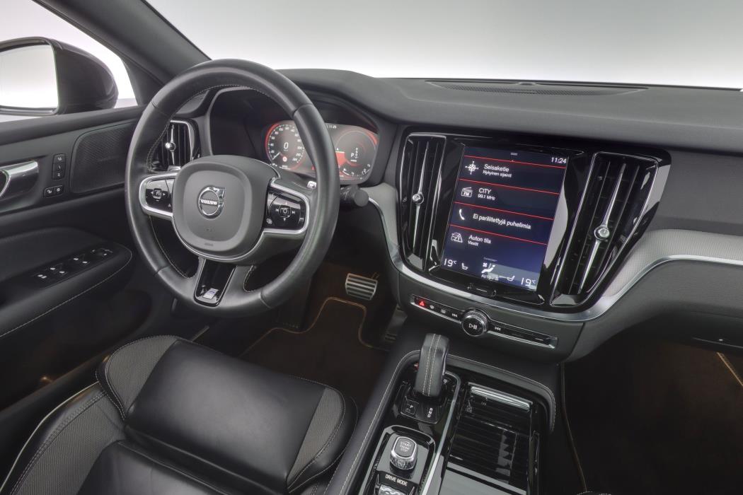 Volvo S60 2019