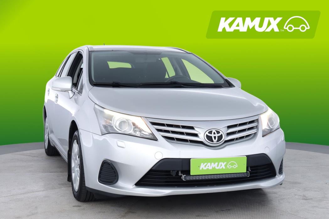 Toyota Avensis 2012
