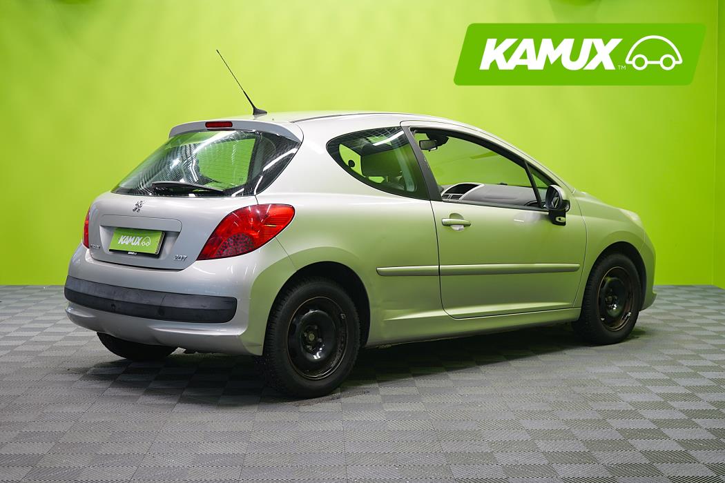 Peugeot 207 2006