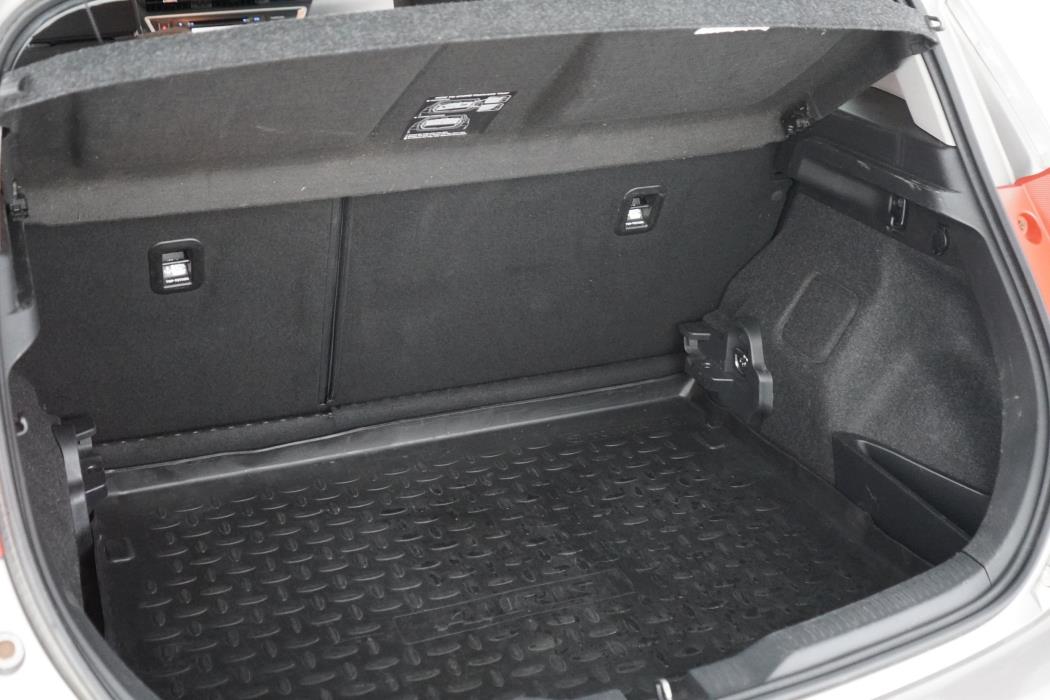 Toyota Auris 2013