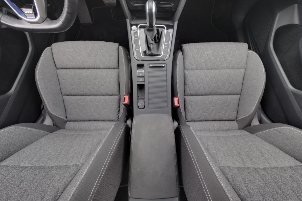 Volkswagen Passat 2023
