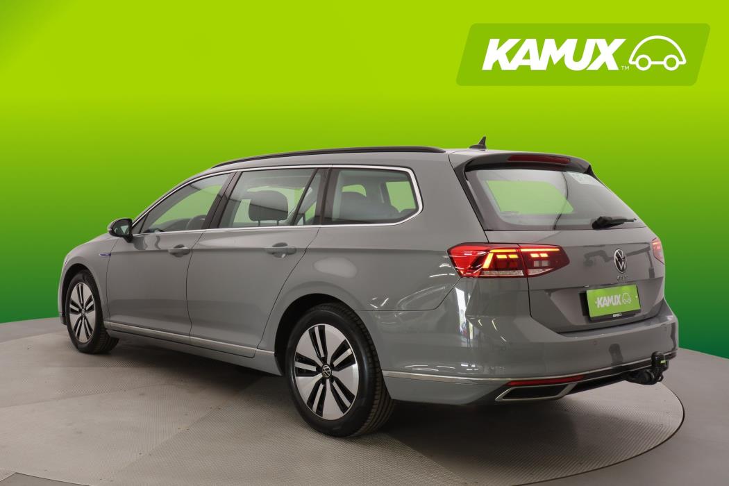 Volkswagen Passat 2023
