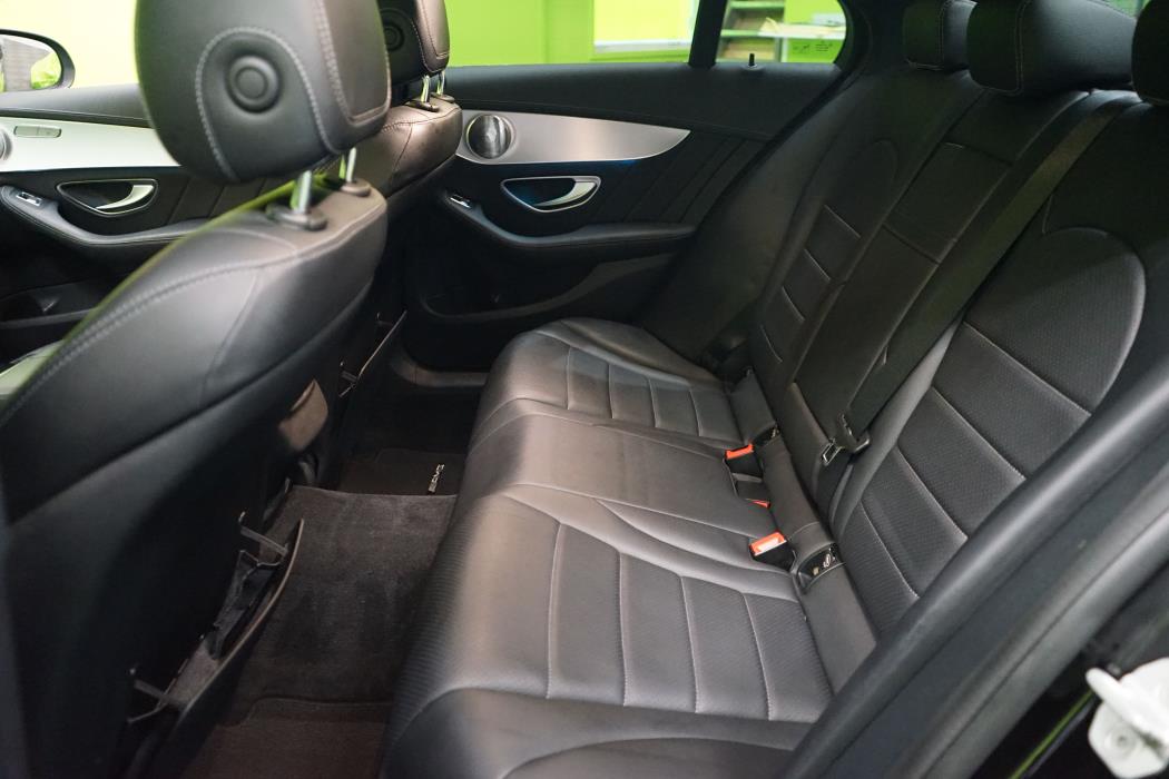 Mercedes-Benz C 2015