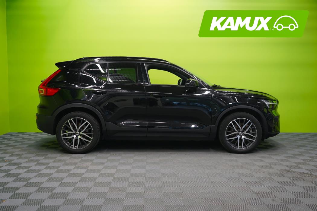 Volvo XC40 2023