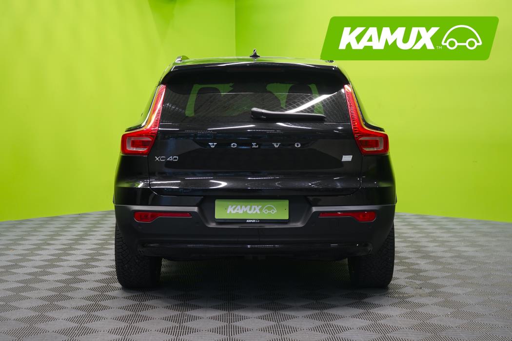 Volvo XC40 2023