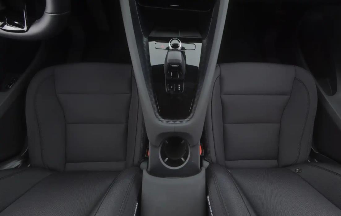 Polestar 2 2024