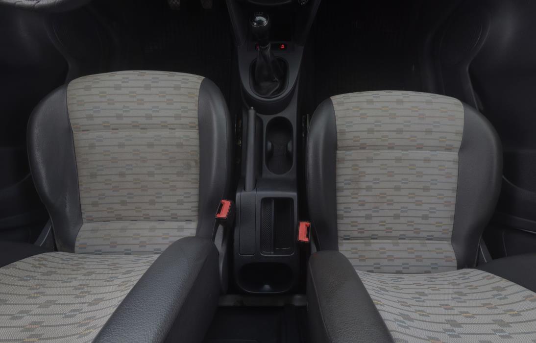 Volkswagen Caddy 2012