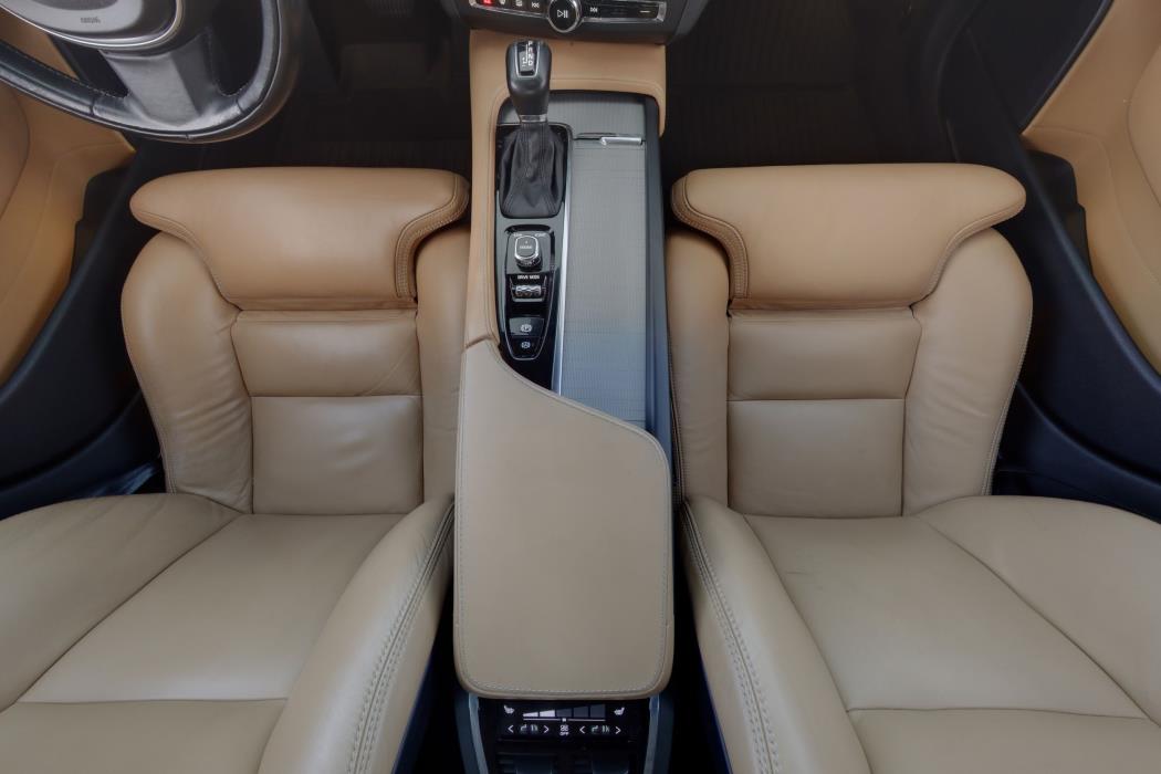 Volvo V90 2017