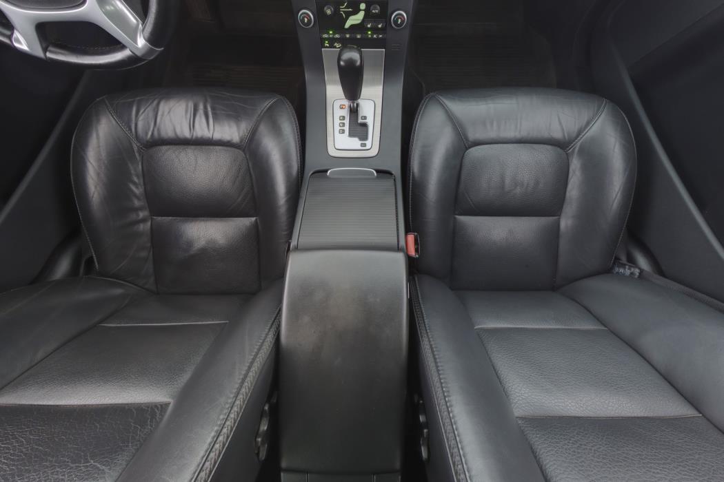 Volvo XC70 2010