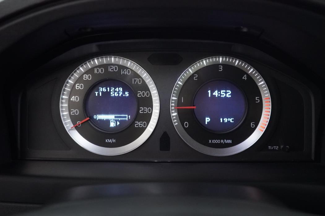 Volvo XC70 2010